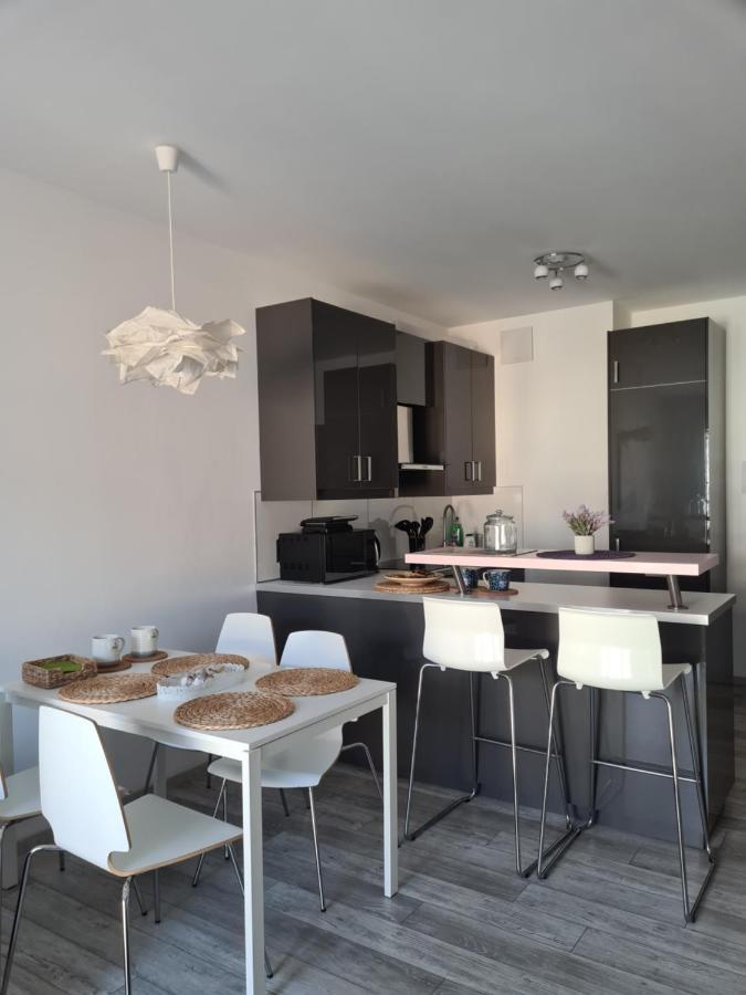 Boznicza Old Town Lux Apartment, Self Check-In 24H, Free Parking Πόζναν Εξωτερικό φωτογραφία